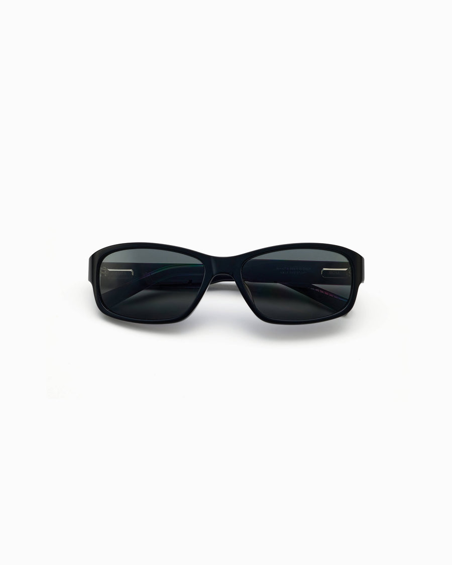 Velo black wraparound sunglasses with black lens – Unscene