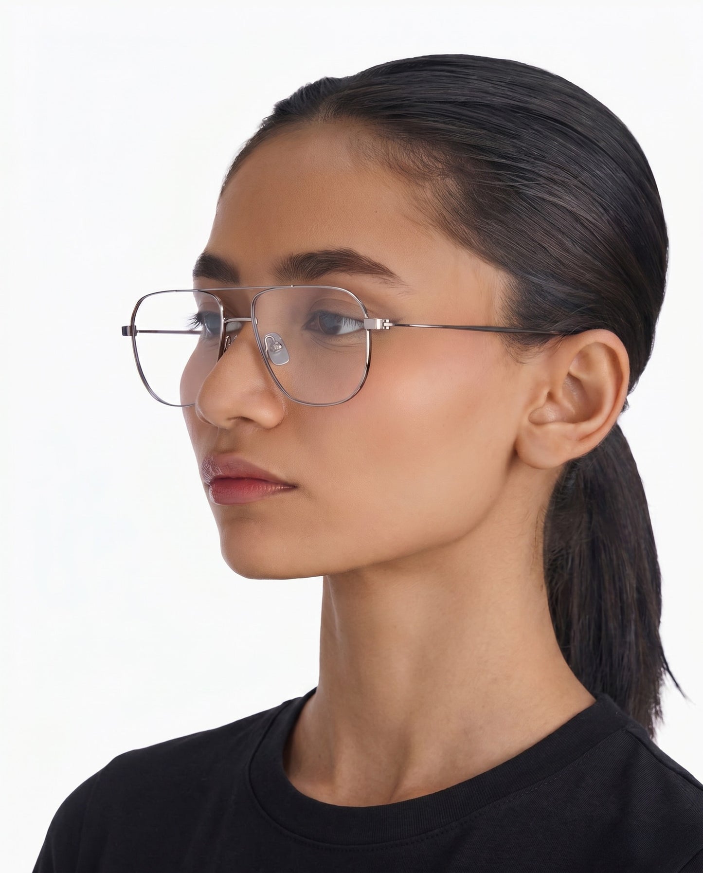 runway_matte-gunmetal_o_clear image 4