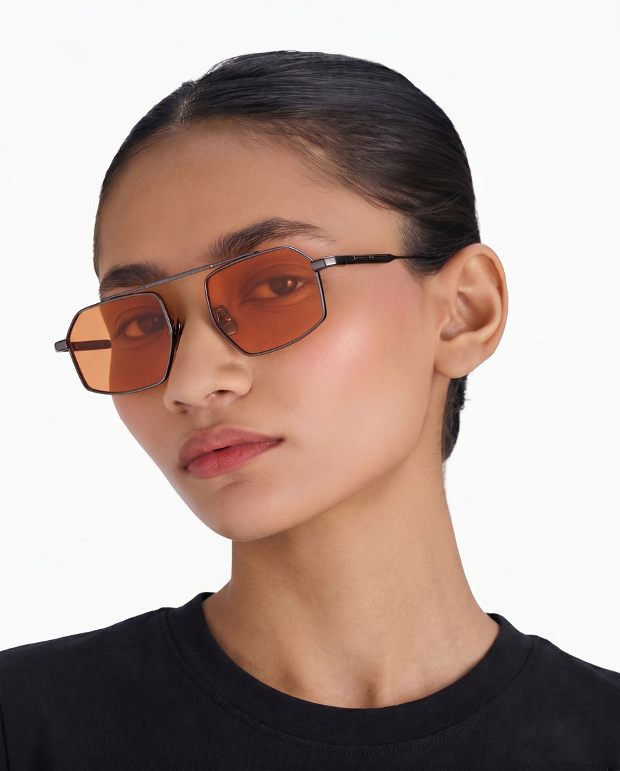 strangelove_anthracite_s_orange-1 image 4